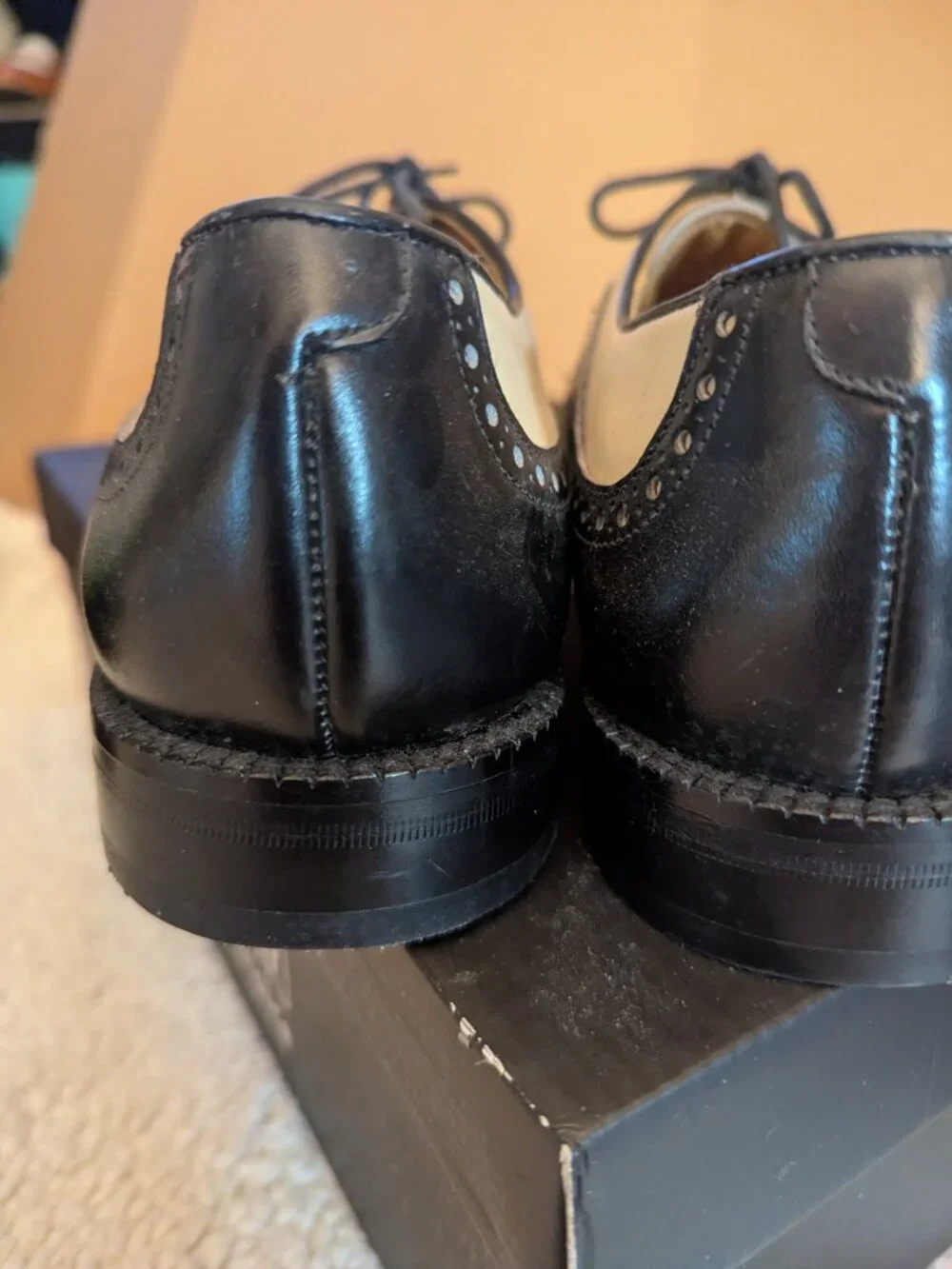 Mezlan Two Tone Men;s Shoes  Size 9